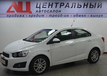 Chevrolet Aveo Вид 1