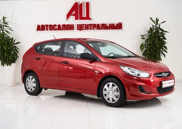 Hyundai Solaris Вид 3