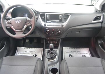 Hyundai Solaris Вид 4