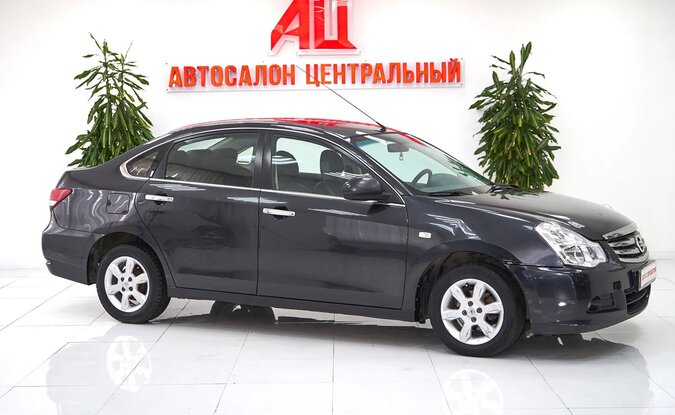 Nissan Almera
