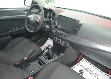 Mitsubishi Lancer Вид 5
