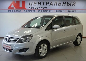 Opel Zafira Вид 1