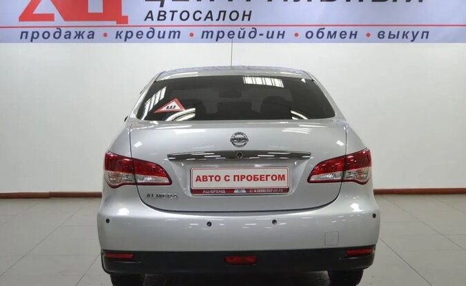 Nissan Almera