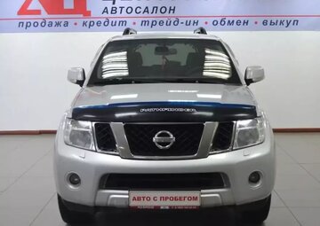 Nissan Pathfinder Вид 2