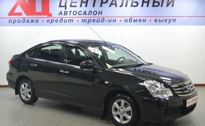 Nissan Almera