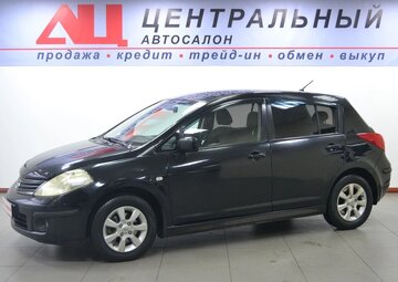 Nissan Tiida Вид 1