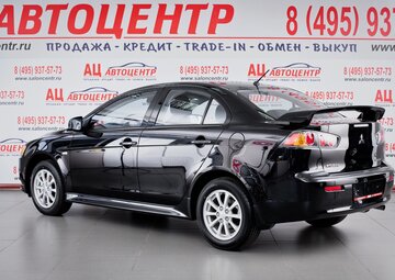 Mitsubishi Lancer Вид 3