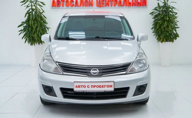 Nissan Tiida