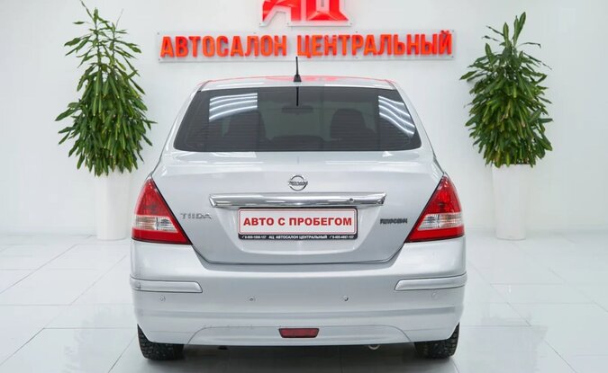 Nissan Tiida