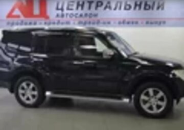 Mitsubishi Pajero Вид 3