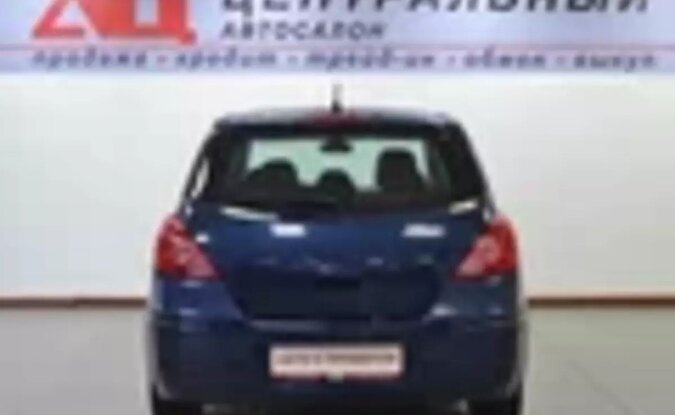 Nissan Tiida