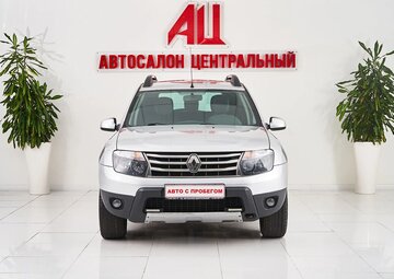 Renault Duster Вид 2