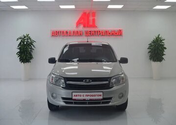Lada Granta Вид 2