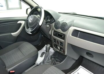 Renault Sandero Вид 5