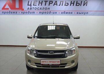Lada Granta Вид 2