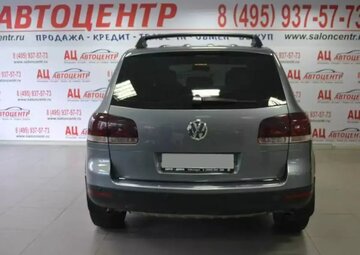Volkswagen Touareg Вид 4