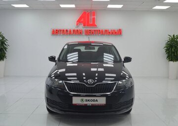 Skoda Rapid Вид 3