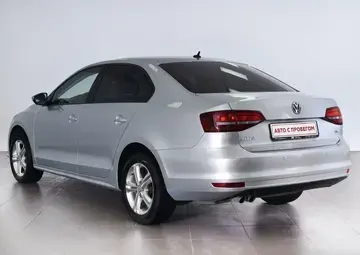 Volkswagen Jetta Вид 3